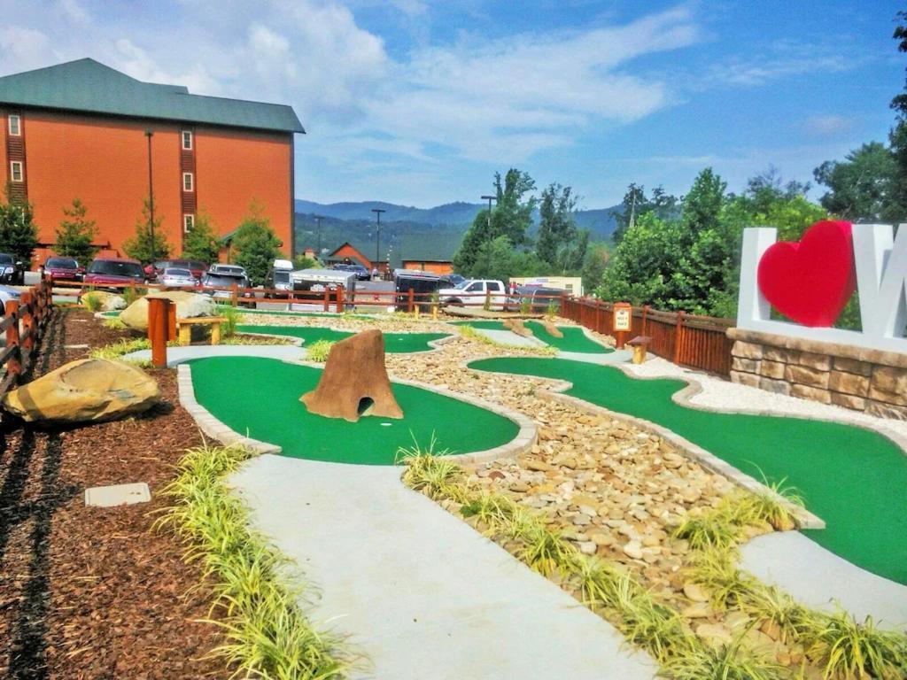 2Br Westgate Resort Sleeps 10 - Smoky Mtn Condo With Free Water Park 蓋特林堡 外观 照片